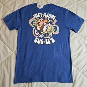 Buc-ees Shirt Adult Medium Blue Sticker Just A Girl Who Loves Buc-ees Tee NWT